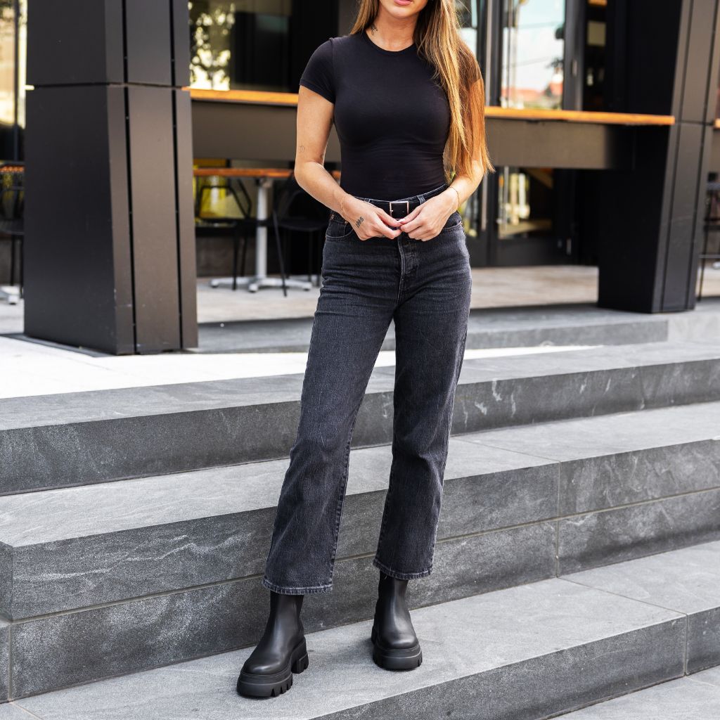 Reign | Black - Image 7